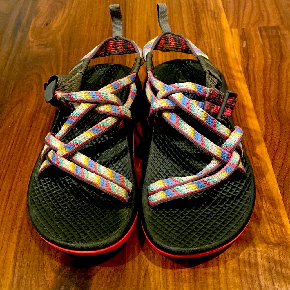 Chaco’s girls size 1